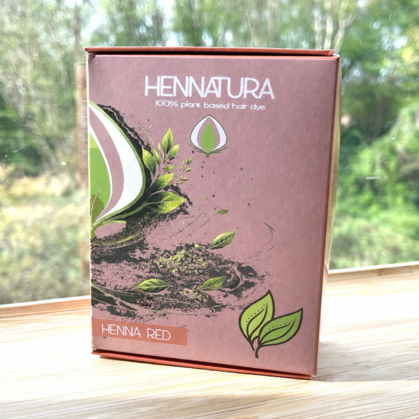 Pure henna plant based hair dye for rich red tones and healthy hair